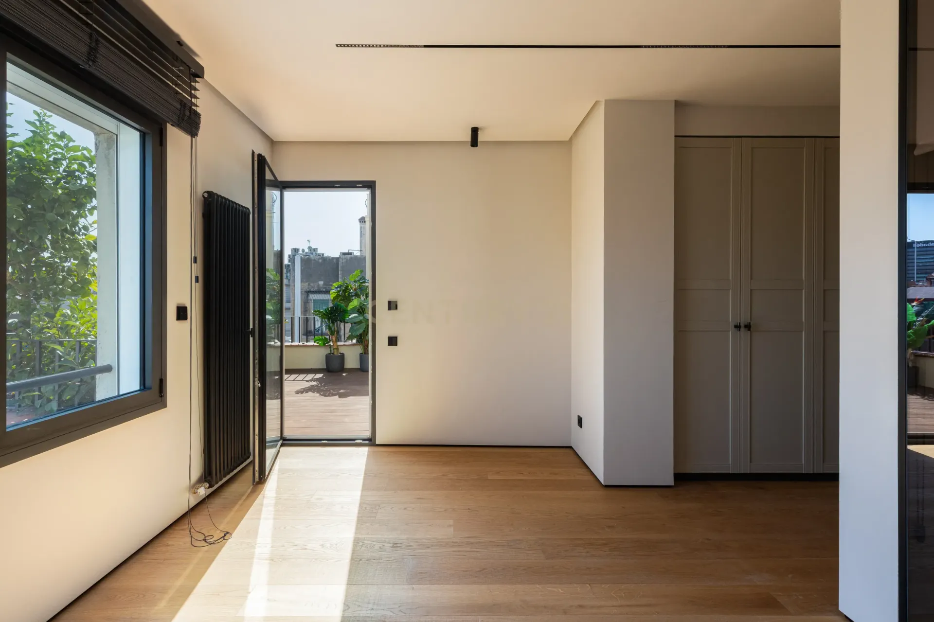 Dzīvoklis Barcelona, Spānijā 4 istabas, 268 m2 Nr. 196031