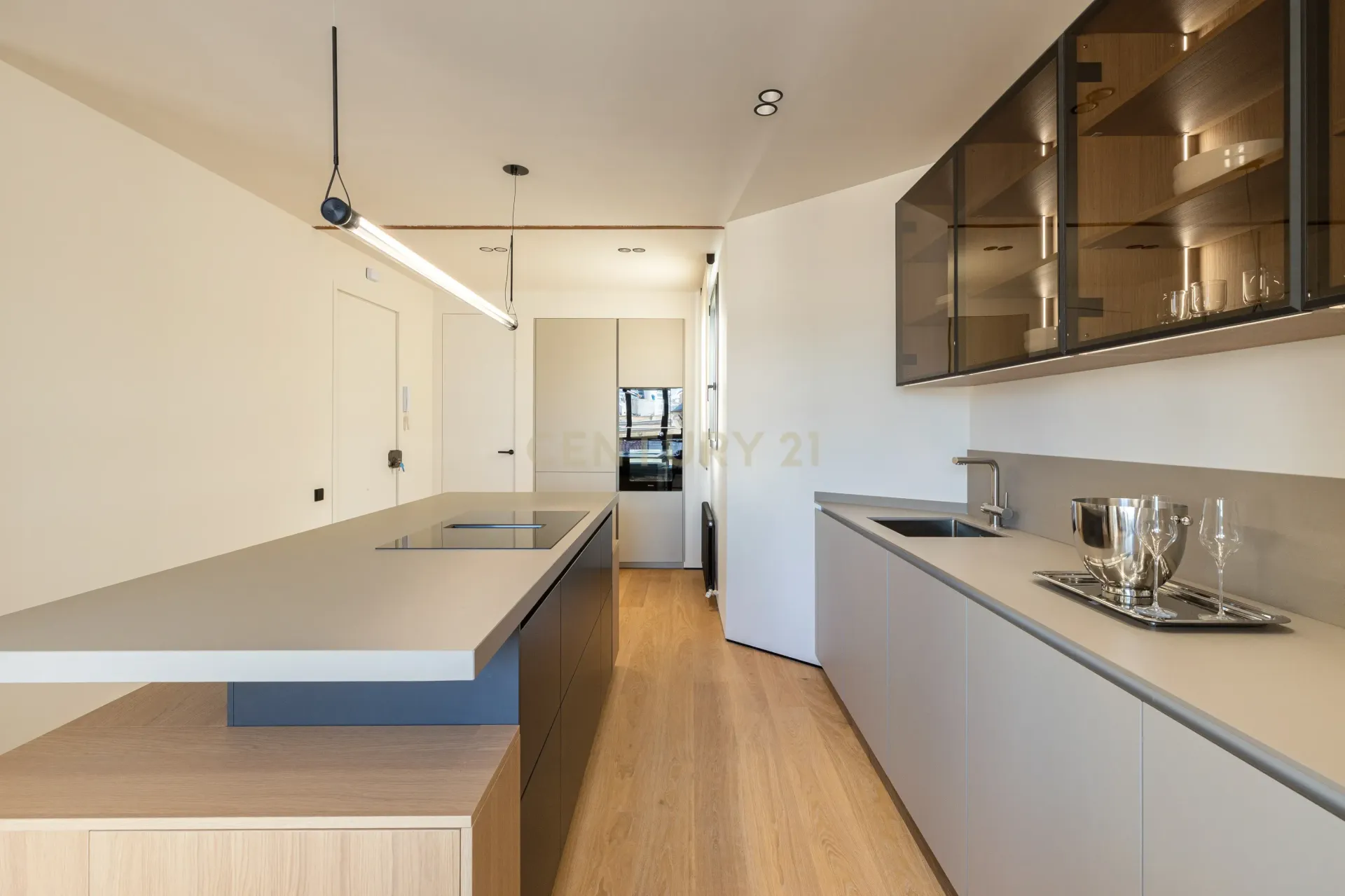 Dzīvoklis Barcelona, Spānijā 4 istabas, 268 m2 Nr. 196031
