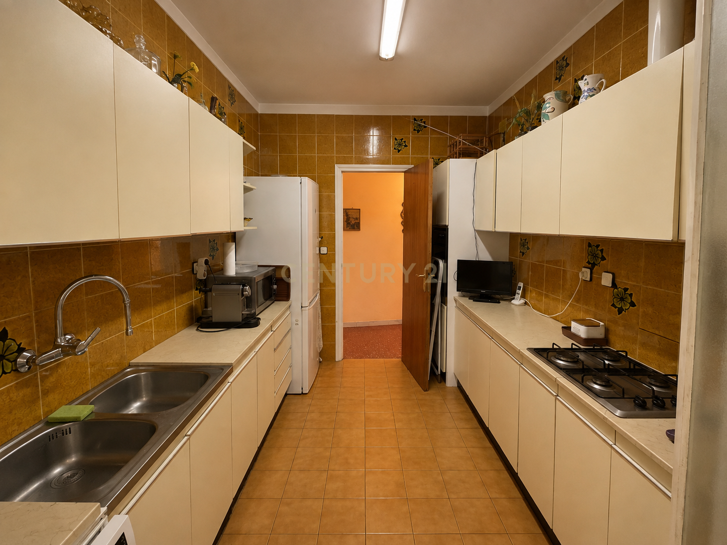 Wohnung in Barcelona, Spanien 4 Schlafzimmer, 102 m2 Nr. 196035