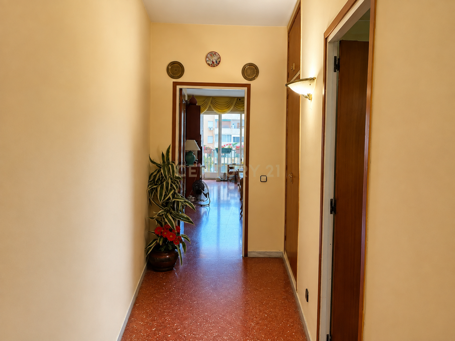Wohnung in Barcelona, Spanien 4 Schlafzimmer, 102 m2 Nr. 196035