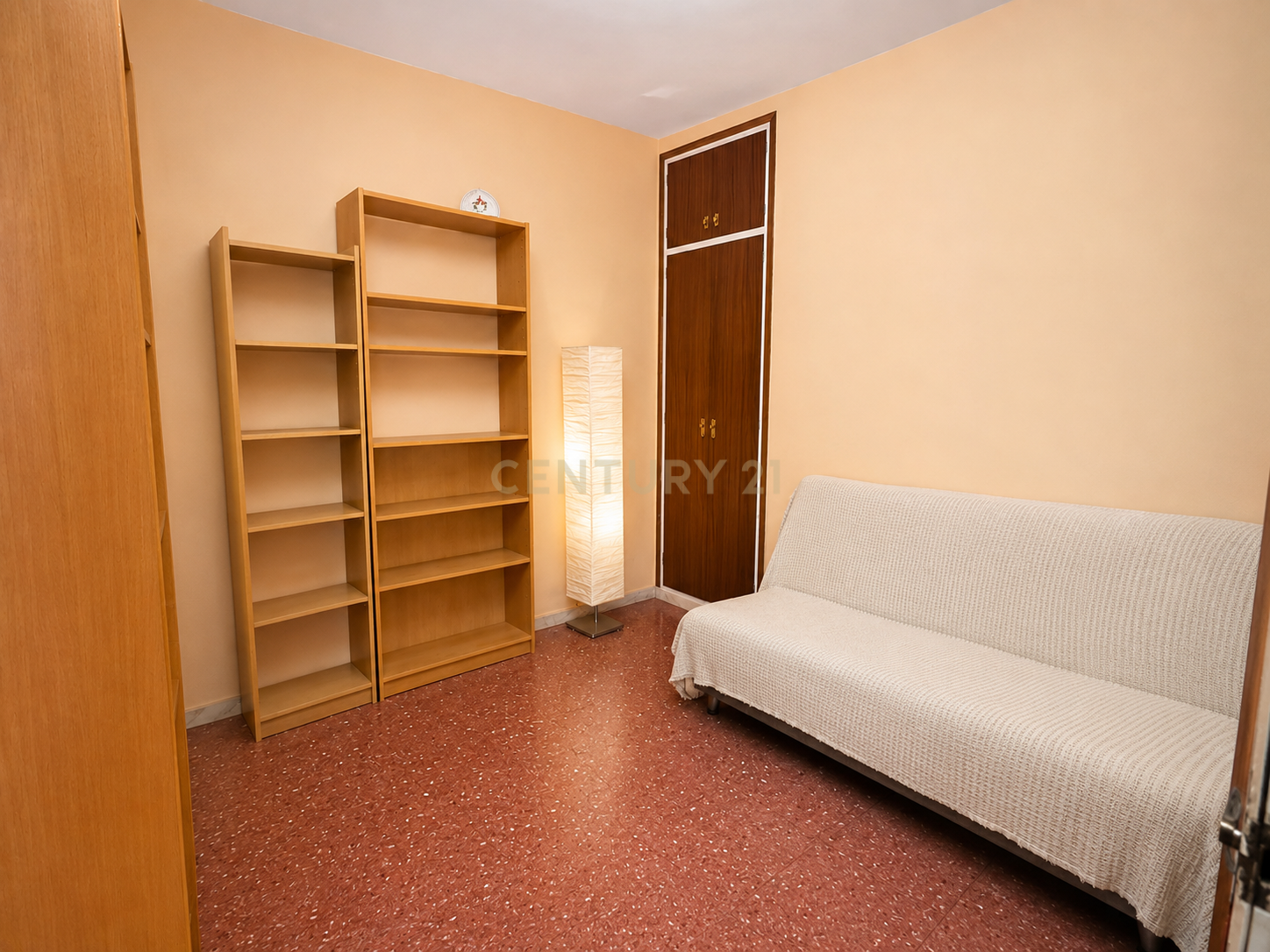 Wohnung in Barcelona, Spanien 4 Schlafzimmer, 102 m2 Nr. 196035