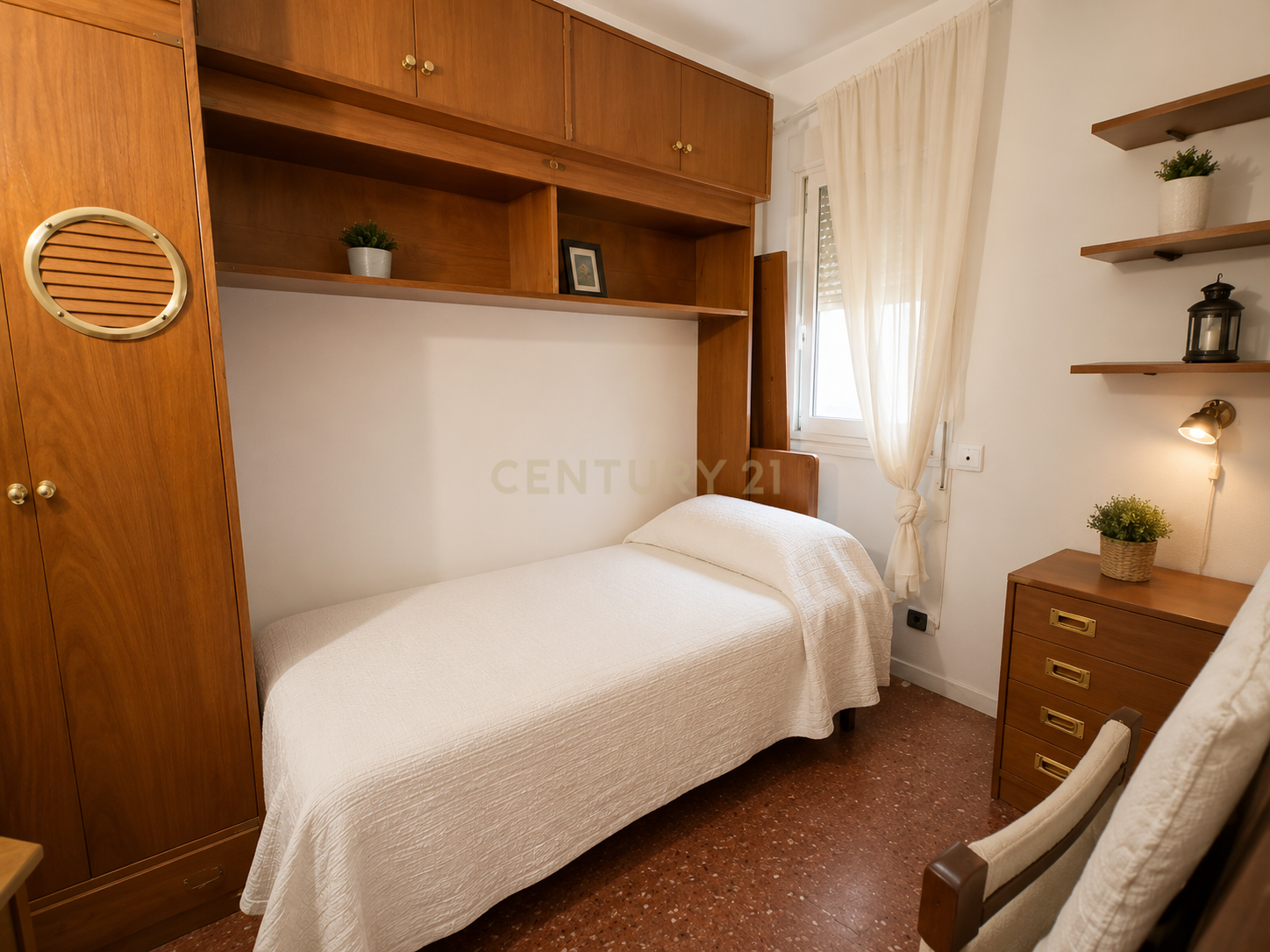 Wohnung in Barcelona, Spanien 4 Schlafzimmer, 102 m2 Nr. 196035