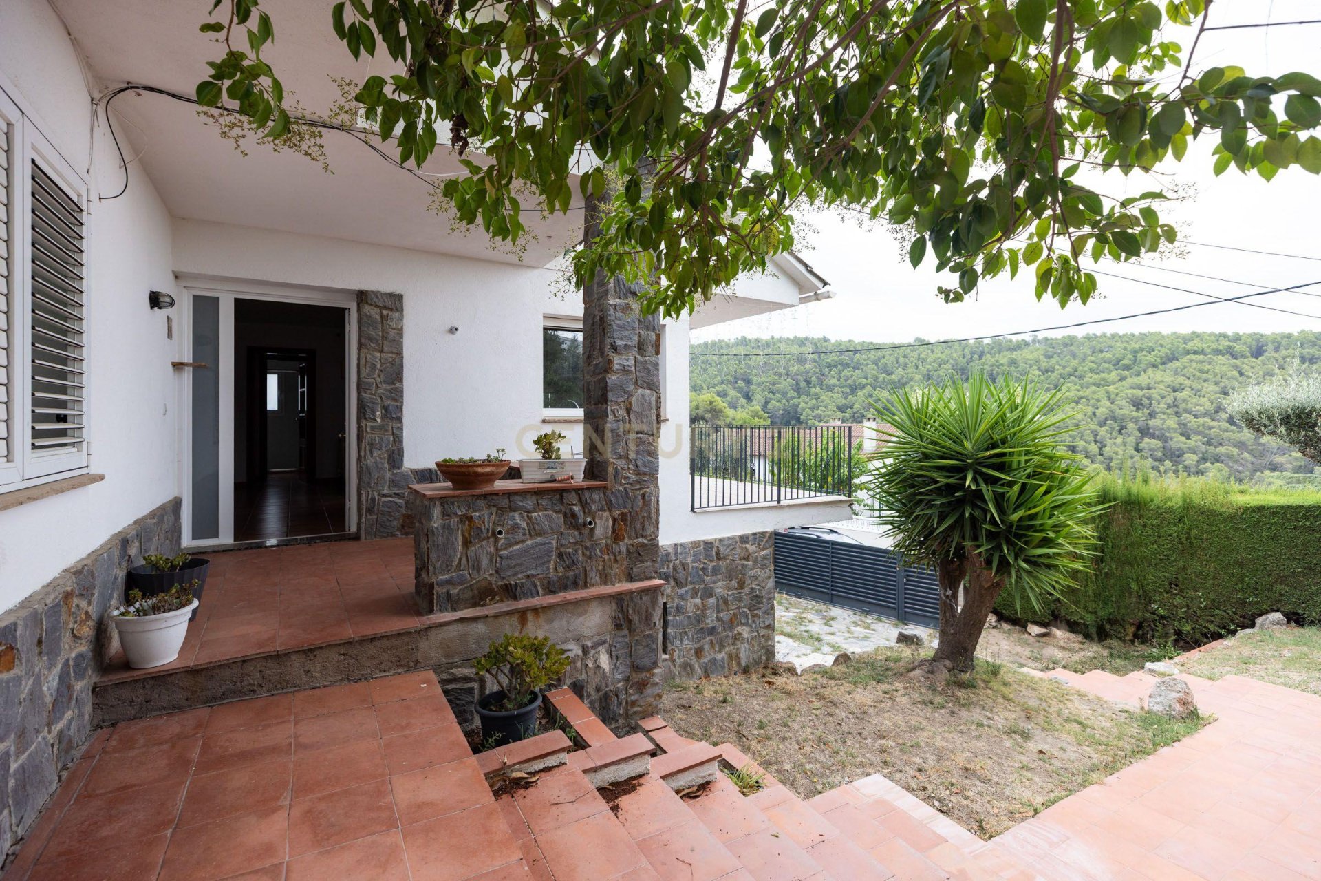 House à Bigues i Riells, Barcelona, Espagne 4 chambres, 242 m2 No. 196034