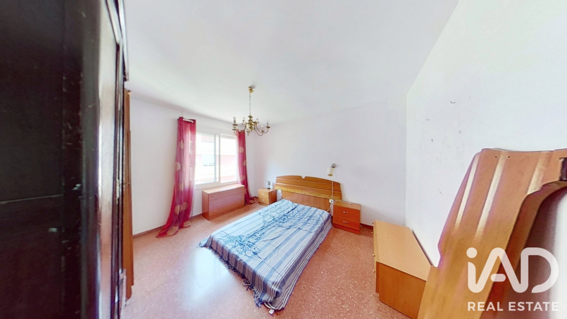 Huoneisto Tortosa, Tarragona, Espanja 4 makuuhuonetta, 101 m2 No. 192199