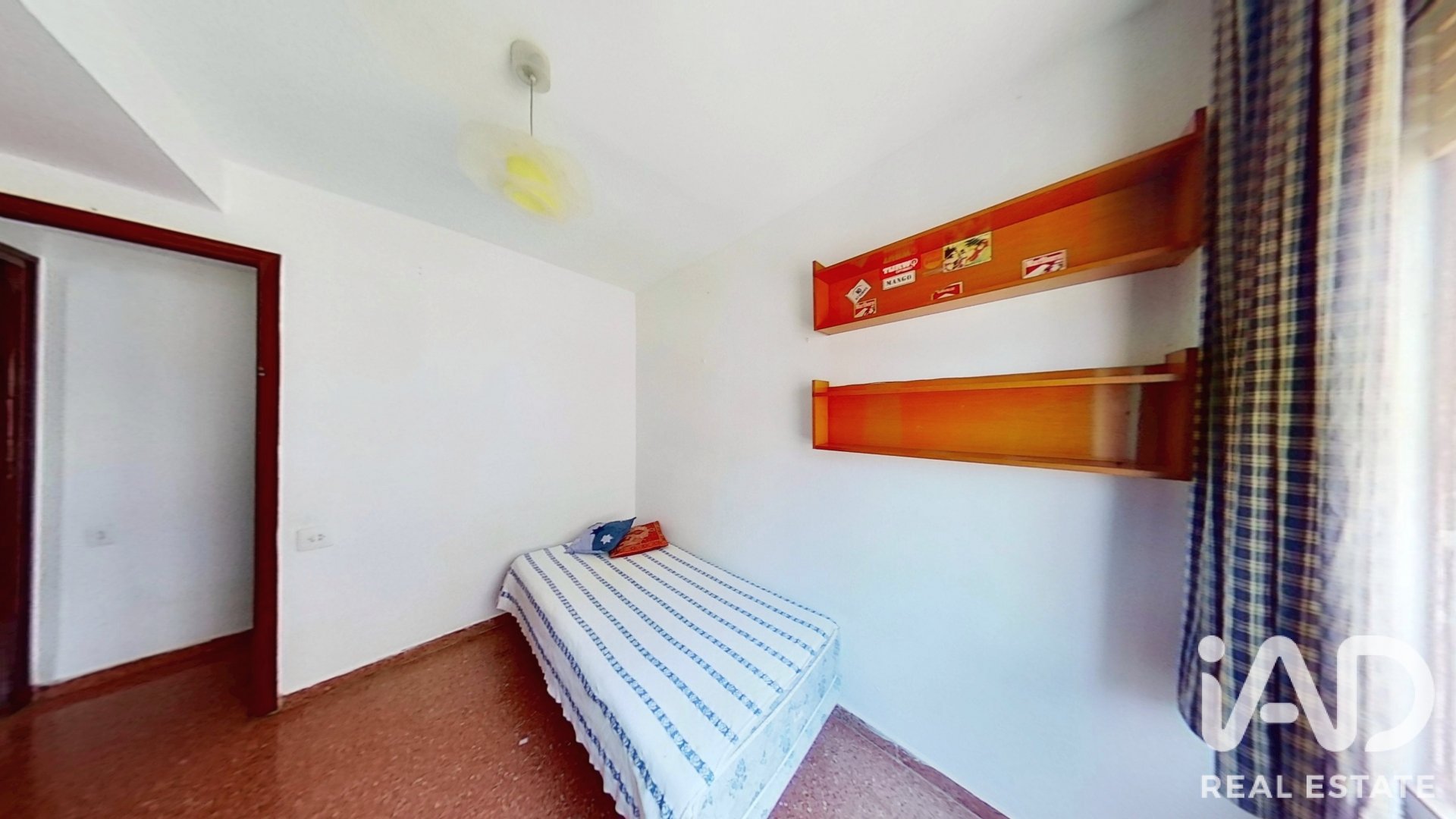 Huoneisto Tortosa, Tarragona, Espanja 4 makuuhuonetta, 101 m2 No. 192199