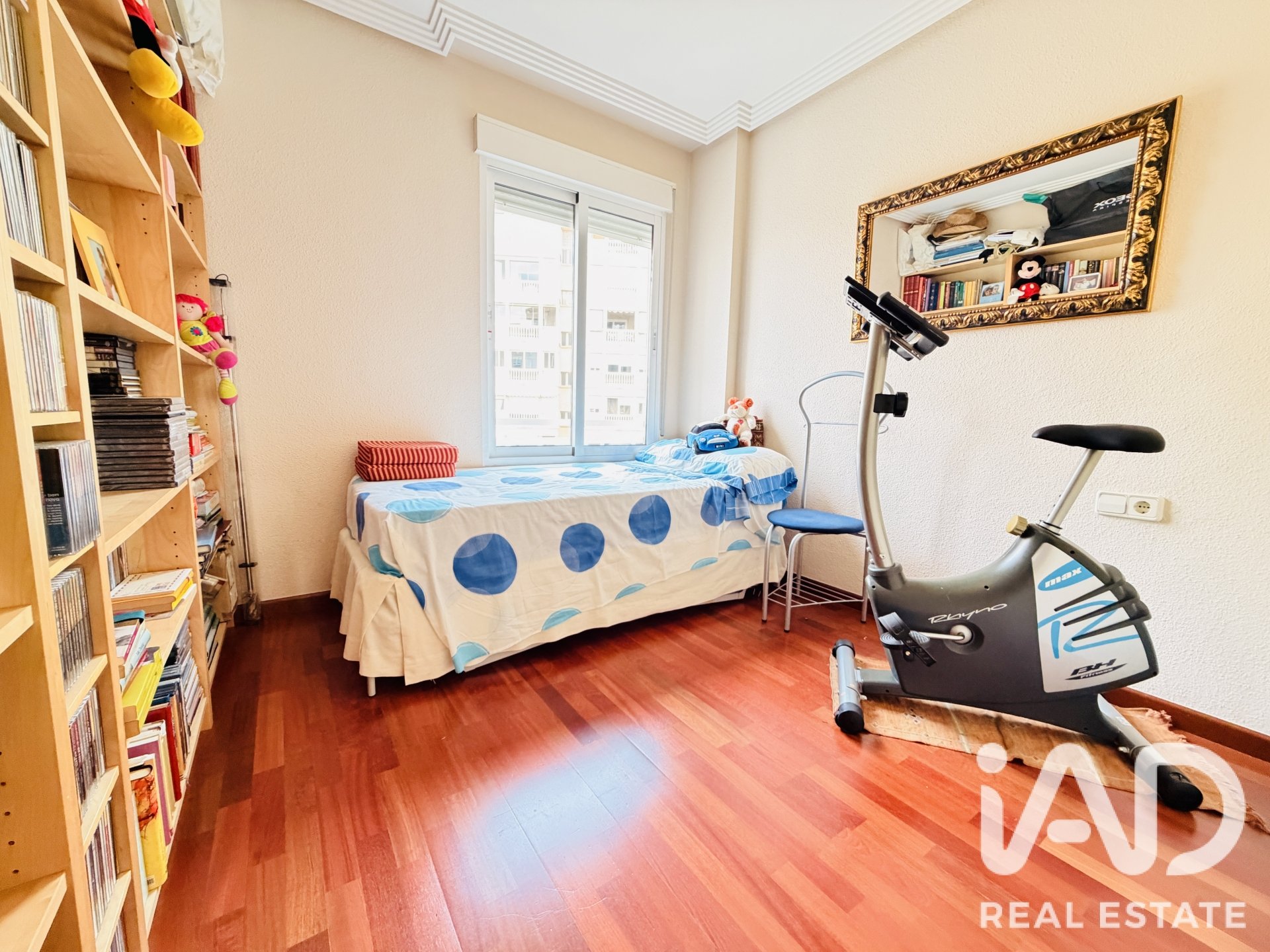 Appartamento a Alicante, Spagna 2 camere da letto, 78 mq. N° 194320