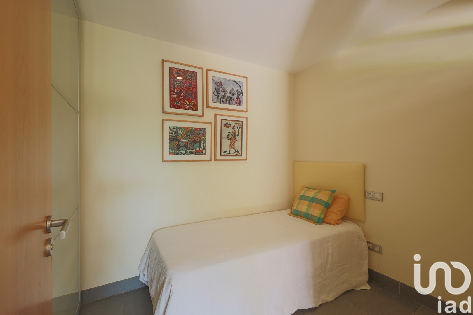 Hus i Tarragona, Spanien 4 sovrum, 544 kvm. Nr. 173388