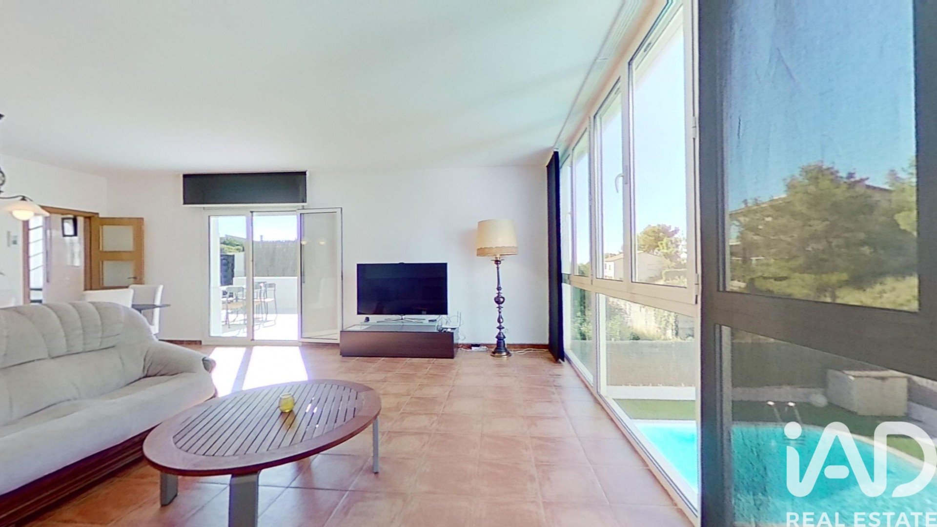 House à Roda de Berà, Tarragona, Espagne 4 chambres, 296 m2 No. 173390