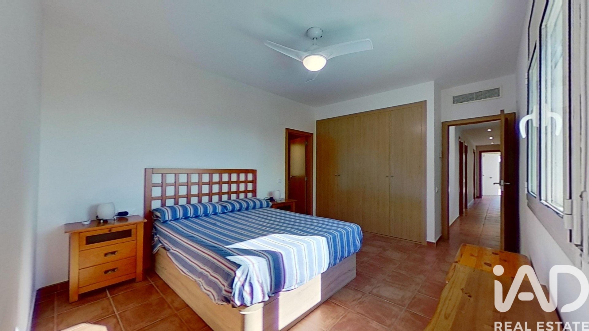 House à Roda de Berà, Tarragona, Espagne 4 chambres, 296 m2 No. 173390