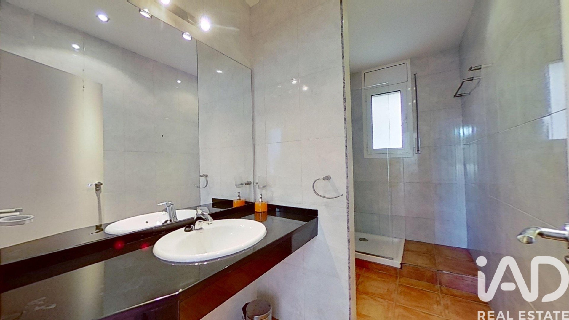 House à Roda de Berà, Tarragona, Espagne 4 chambres, 296 m2 No. 173390