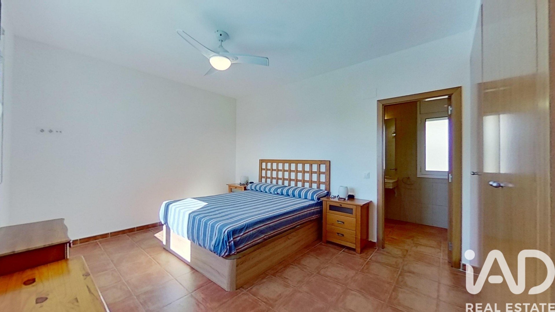 House à Roda de Berà, Tarragona, Espagne 4 chambres, 296 m2 No. 173390