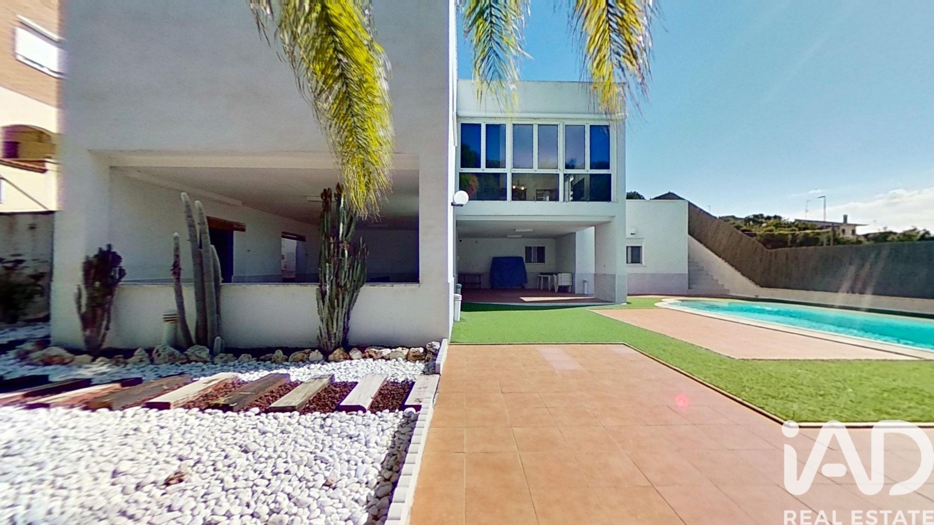 House à Roda de Berà, Tarragona, Espagne 4 chambres, 296 m2 No. 173390