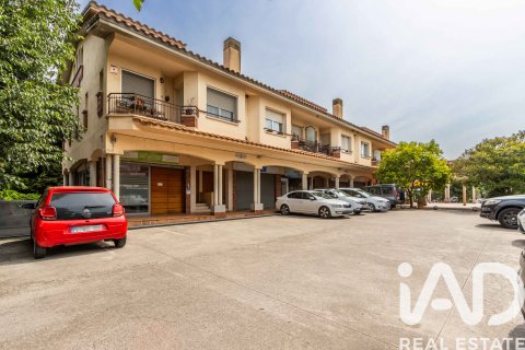 Villetta a schiera a Llica D'amunt, Barcelona, Spagna 4 camere da letto, 117 mq. N° 172146