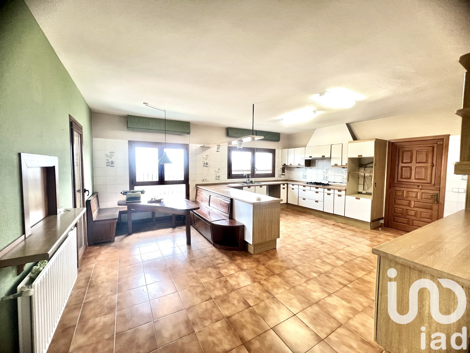 Appartamento a La Nucia, Alicante, Spagna 6 camere da letto, 551 mq. N° 153561