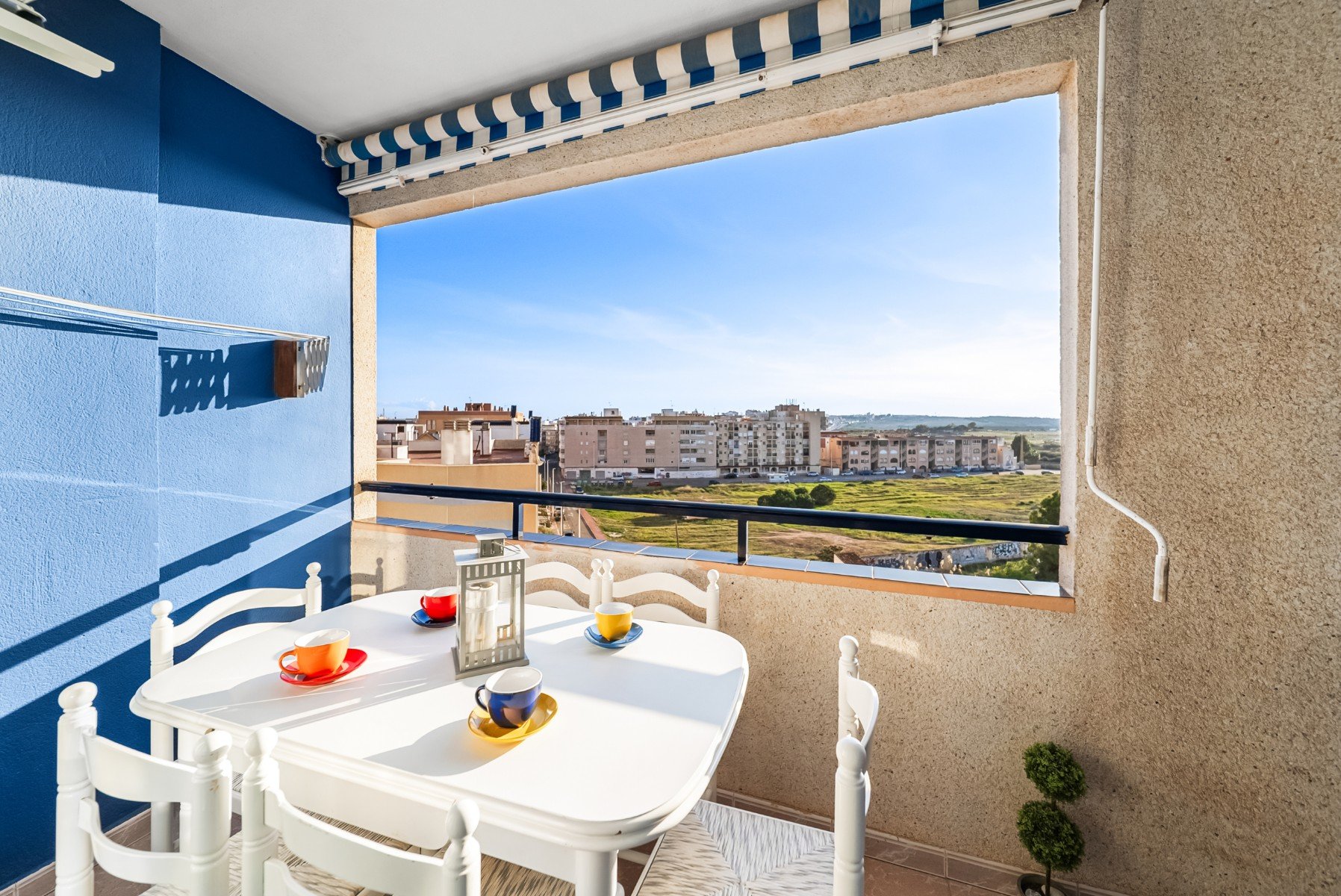 Appartamento a La Mata, Alicante, Spagna 2 camere da letto, 53 mq. N° 190172