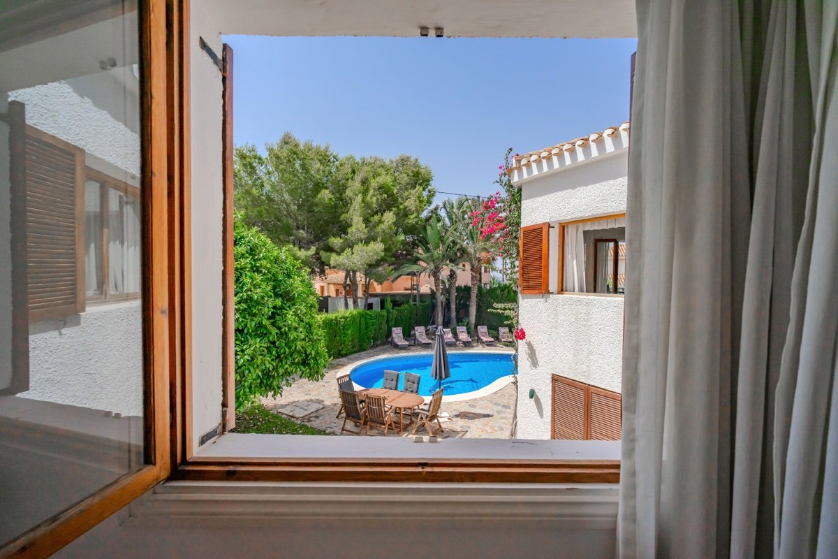 Villa in Cabo Roig, Alicante, Spanien 4 Schlafzimmer, 300 m2 Nr. 190173