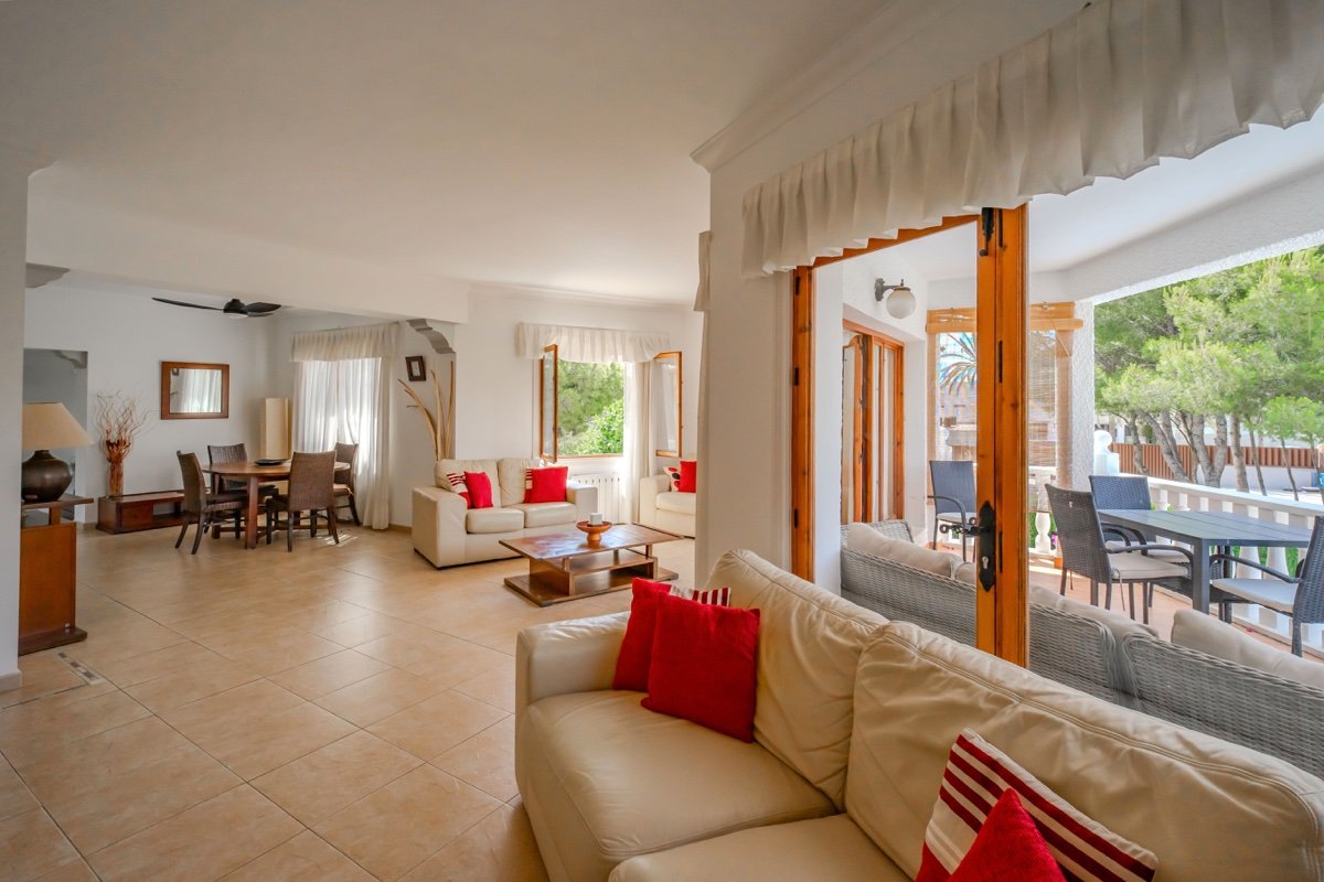 Villa in Cabo Roig, Alicante, Spanien 4 Schlafzimmer, 300 m2 Nr. 190173