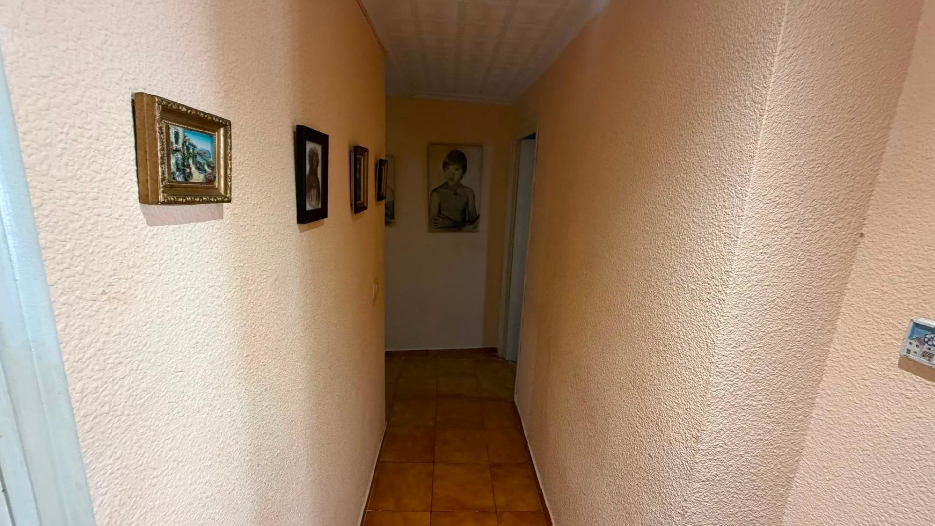 Appartamento a Torrevieja, Alicante, Spagna 3 camere da letto, 103 mq. N° 190251