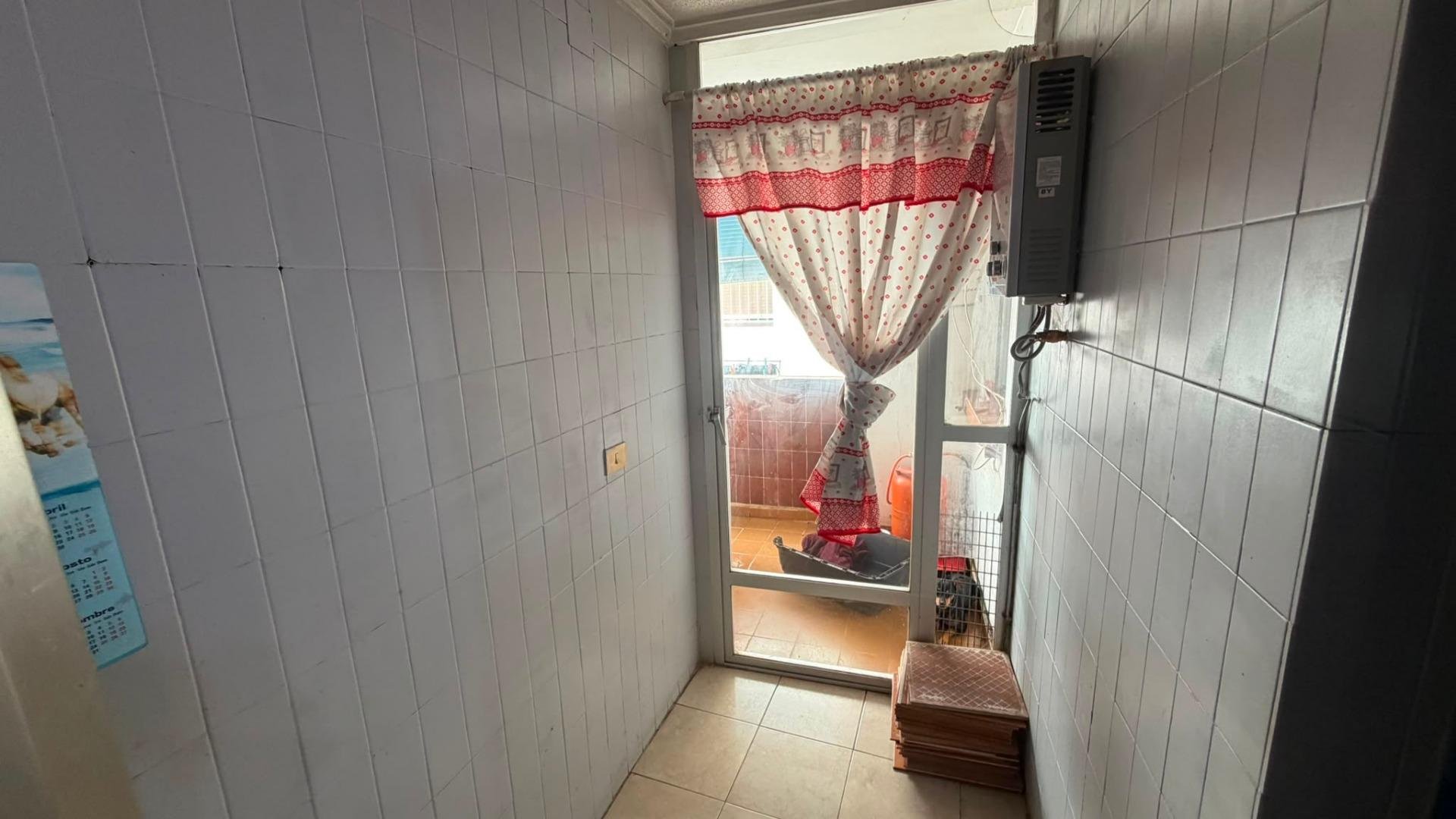Appartamento a Torrevieja, Alicante, Spagna 3 camere da letto, 103 mq. N° 190251
