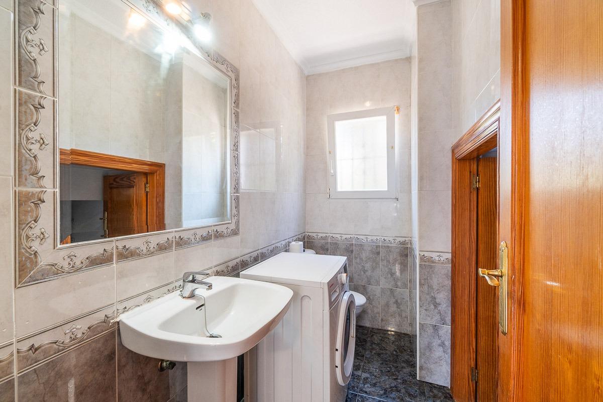 Villa à Playa Flamenca II, Alicante, Espagne 3 chambres, 105 m2 No. 190174