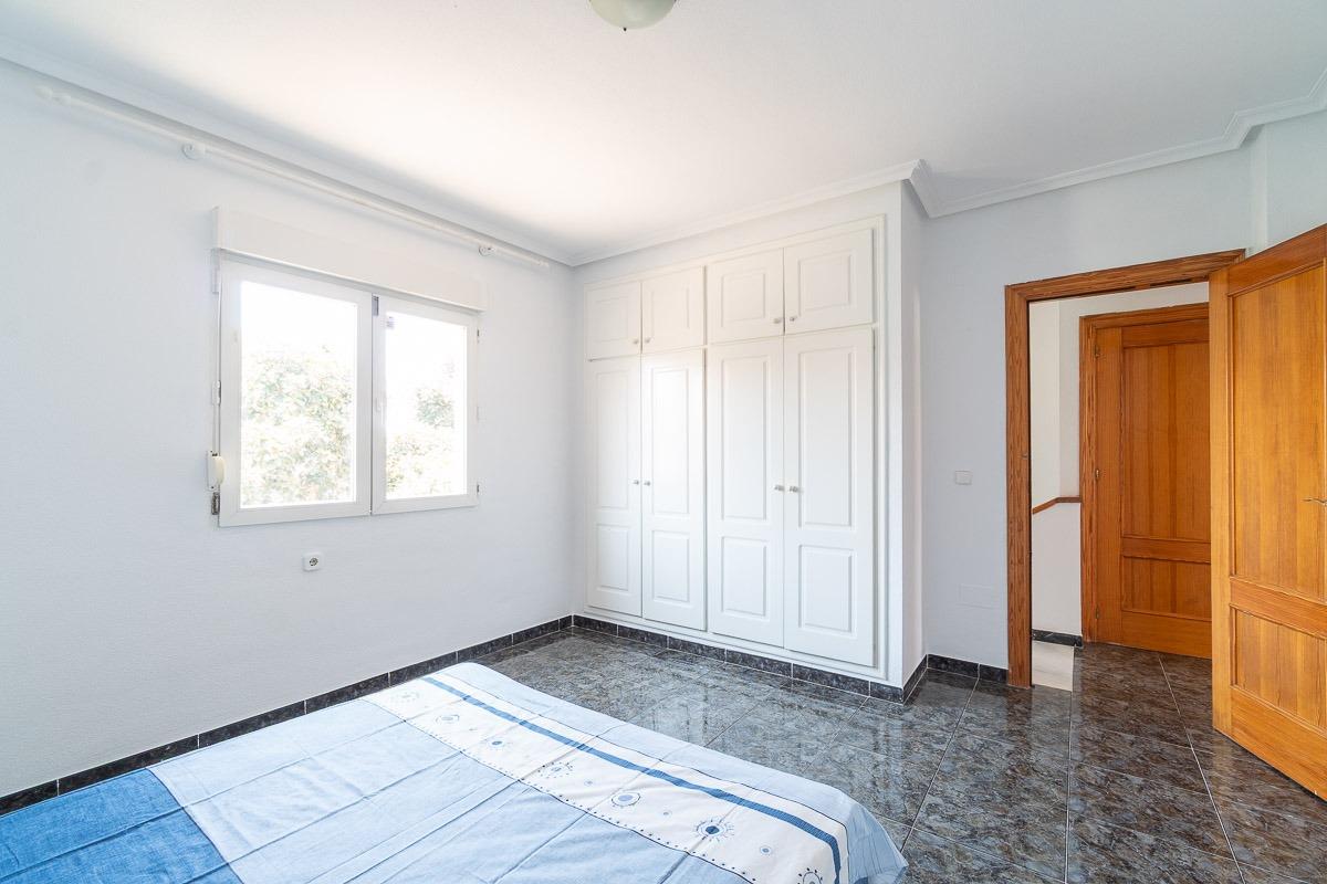 Villa à Playa Flamenca II, Alicante, Espagne 3 chambres, 105 m2 No. 190174