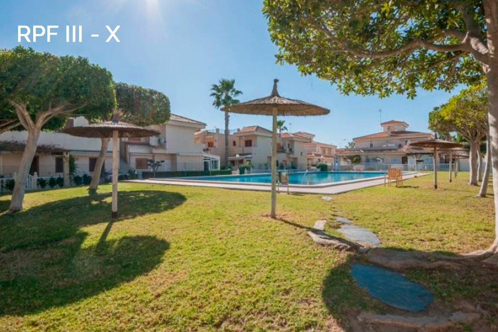 Villa à Playa Flamenca II, Alicante, Espagne 3 chambres, 105 m2 No. 190174