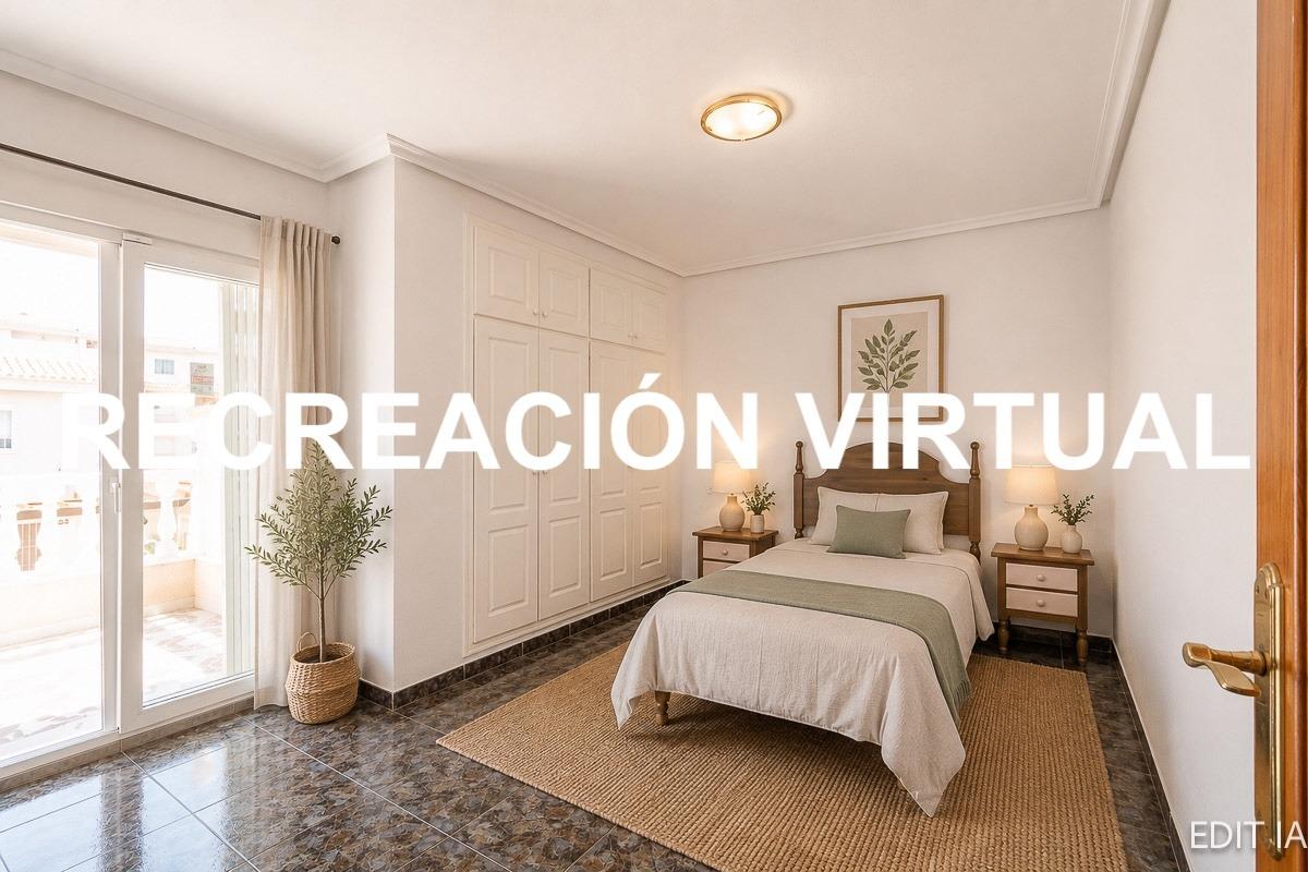 Villa à Playa Flamenca II, Alicante, Espagne 3 chambres, 105 m2 No. 190174
