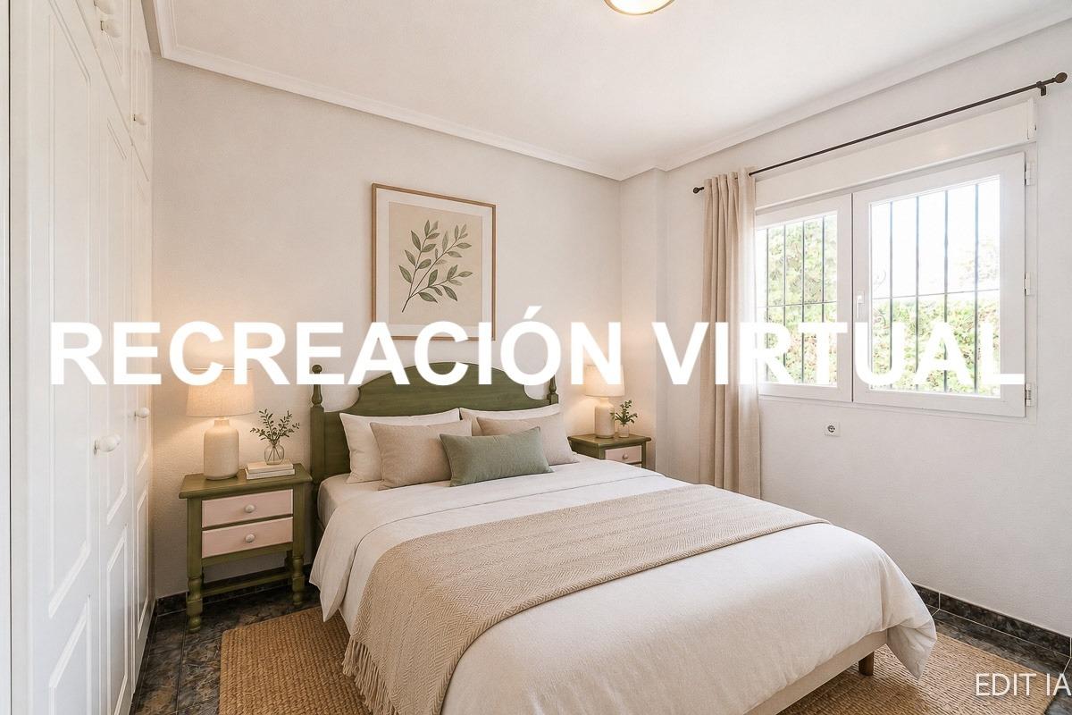 Villa à Playa Flamenca II, Alicante, Espagne 3 chambres, 105 m2 No. 190174