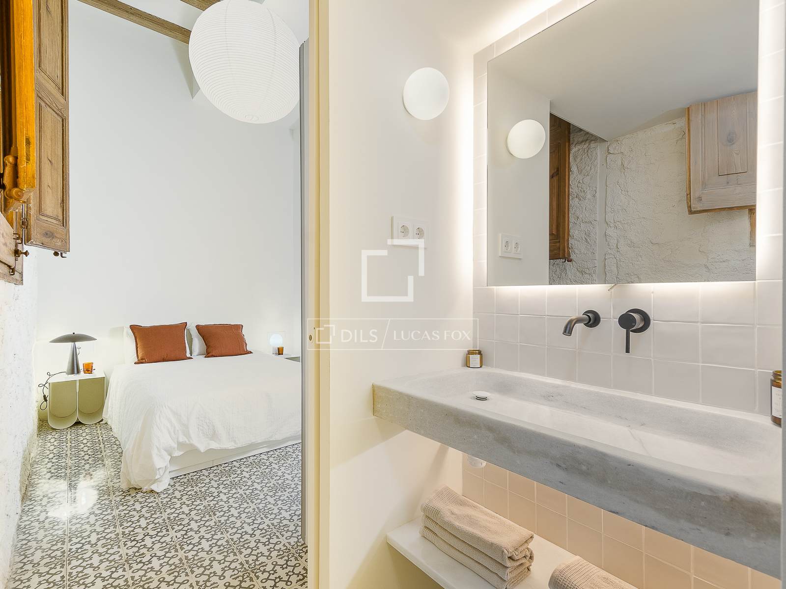 Dzīvoklis Barcelona, Spānijā 2 istabas, 85 m2 Nr. 150358