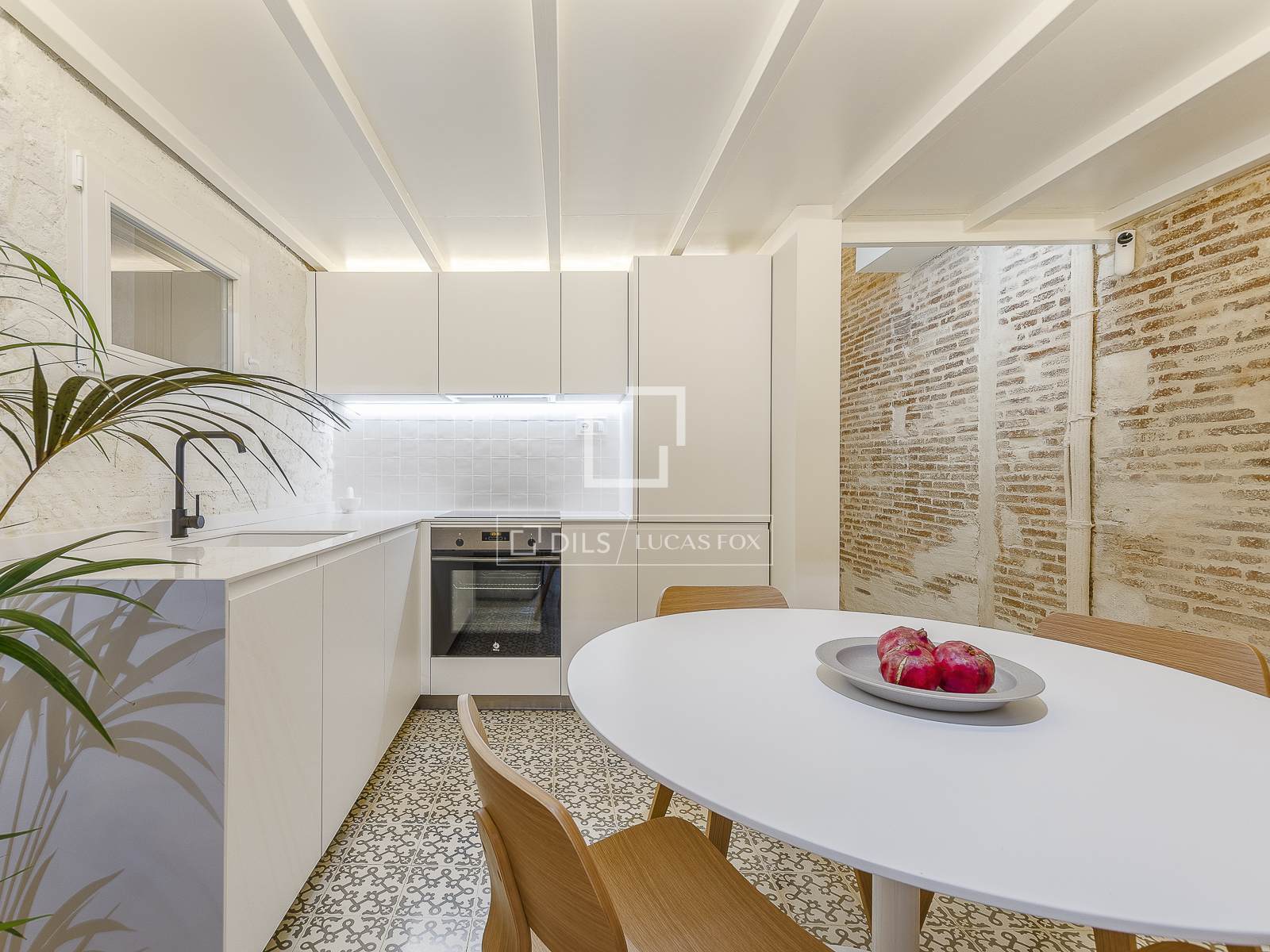 Dzīvoklis Barcelona, Spānijā 2 istabas, 85 m2 Nr. 150358