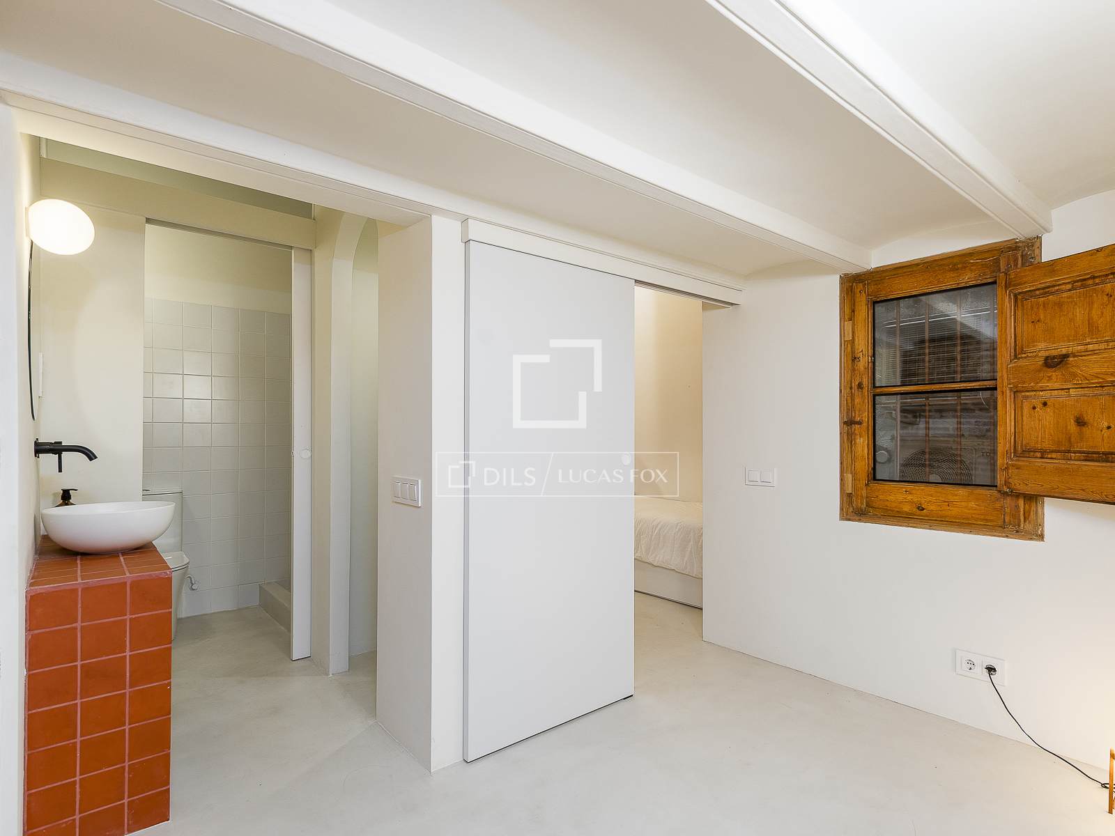 Dzīvoklis Barcelona, Spānijā 2 istabas, 85 m2 Nr. 150358