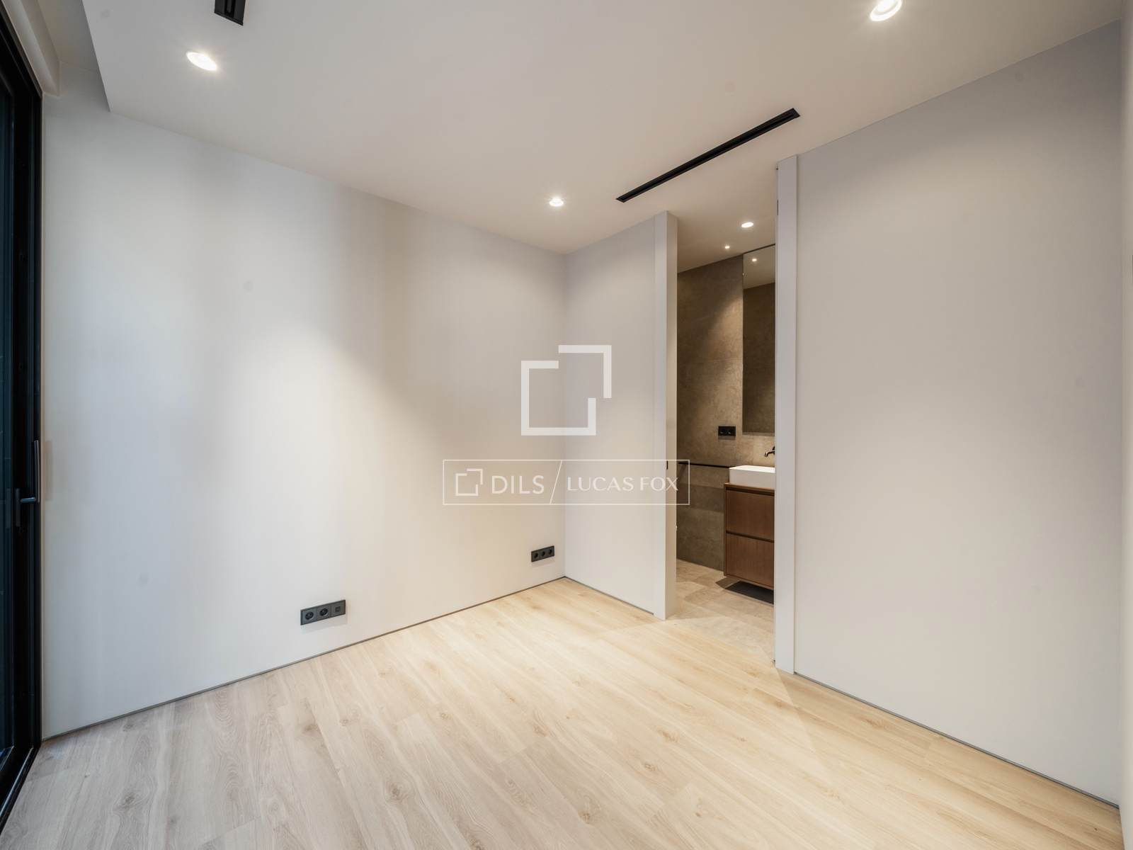Villa en Teia, Barcelona, España 4 dormitorios, 611 m2 No. 150360