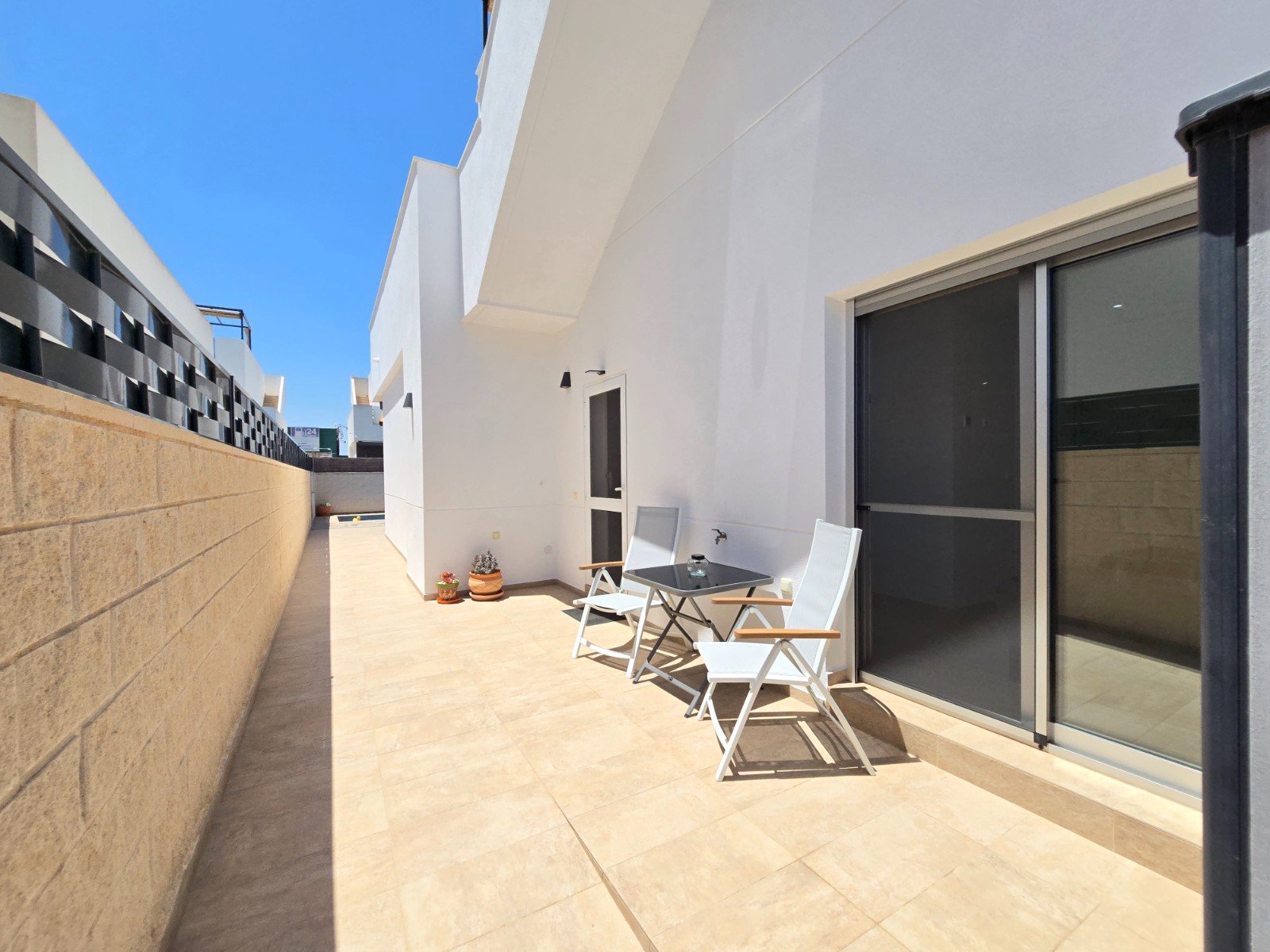 Villa Alicante, Spānijā 3 istabas, 107 m2 Nr. 173860