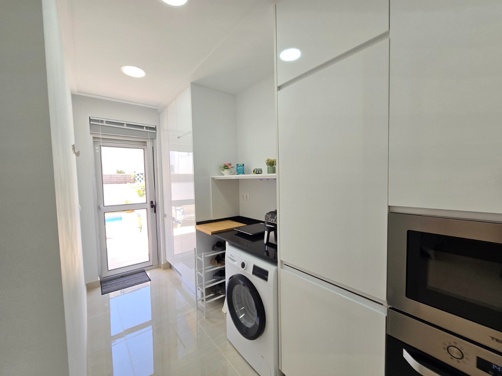 Villa Alicante, Spānijā 3 istabas, 107 m2 Nr. 173860