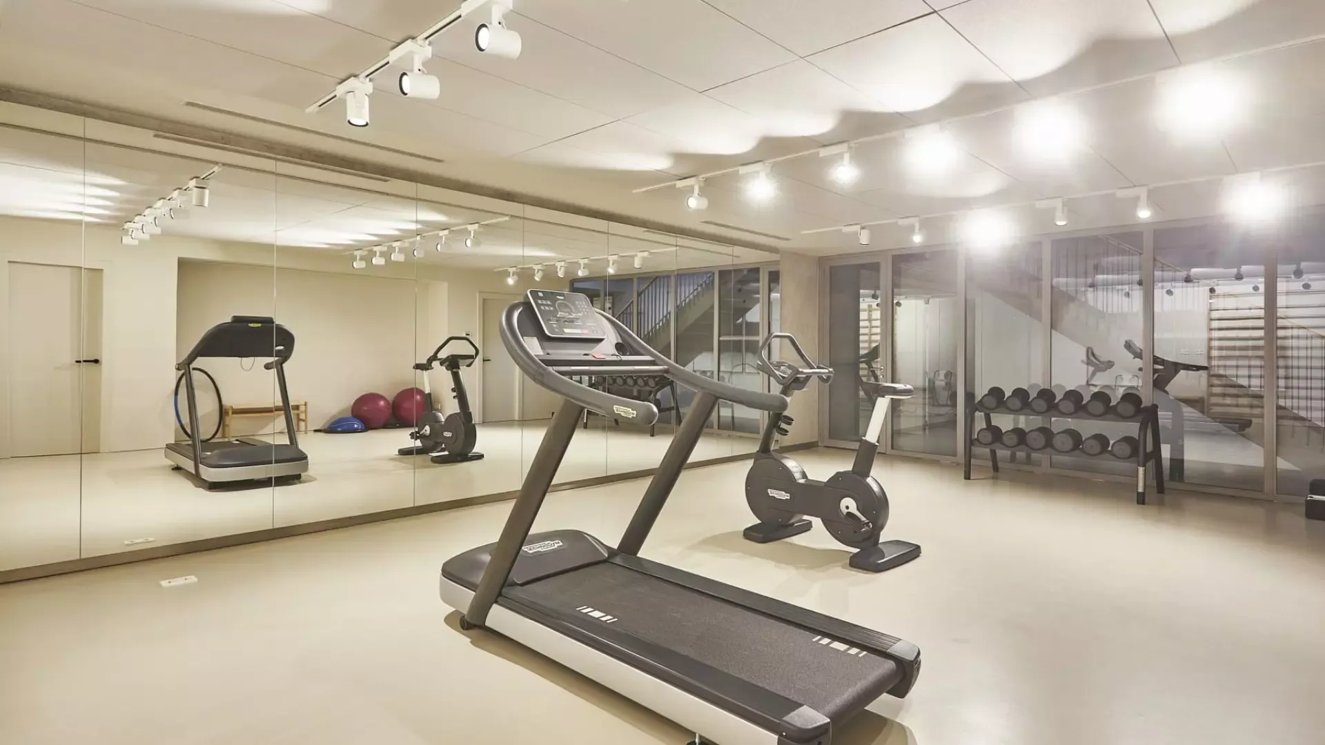 Apartament w Barcelona, Hiszpania 4 sypialnie, 180 mkw. nr 141410