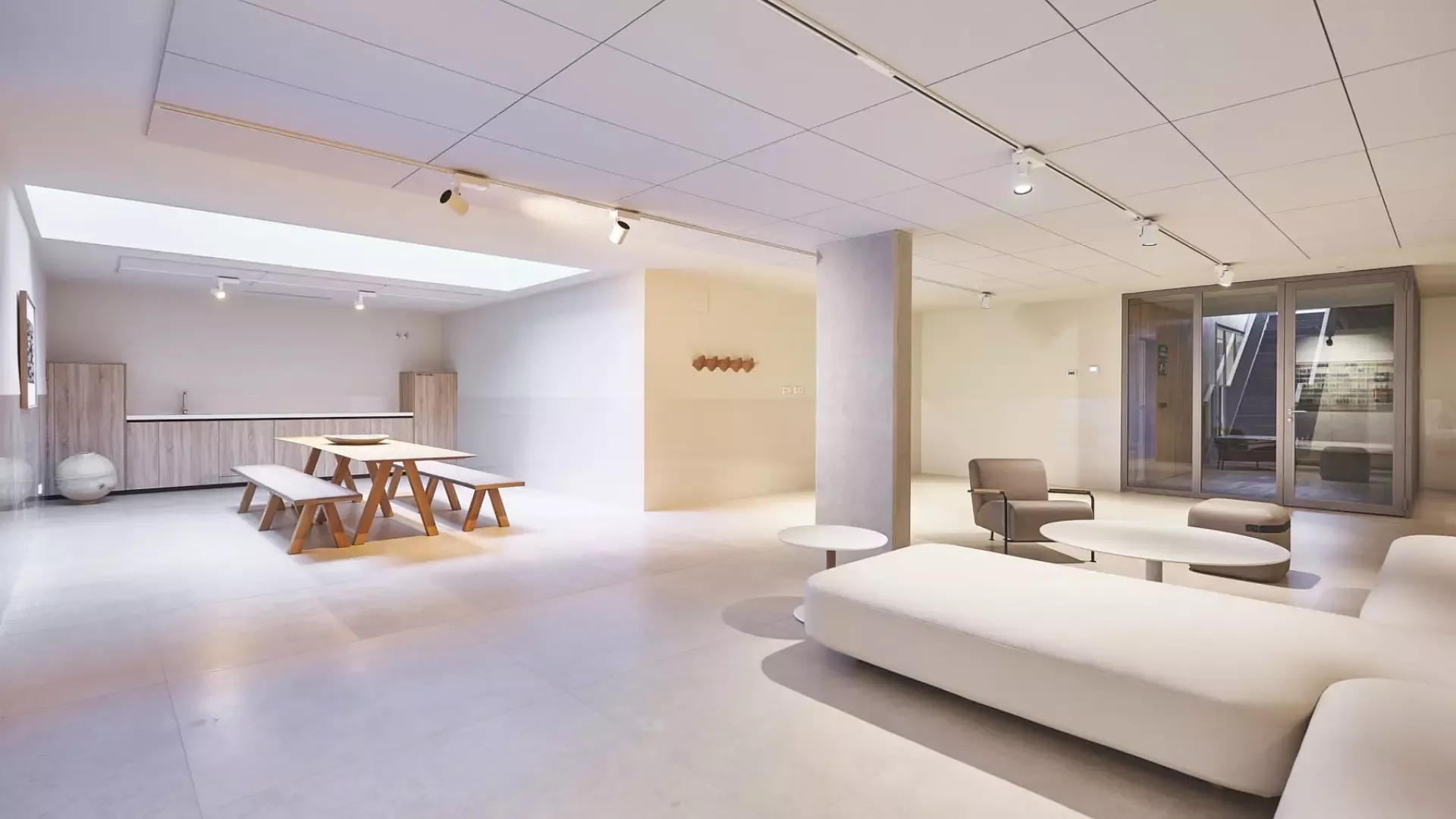 Apartament w Barcelona, Hiszpania 4 sypialnie, 180 mkw. nr 141410