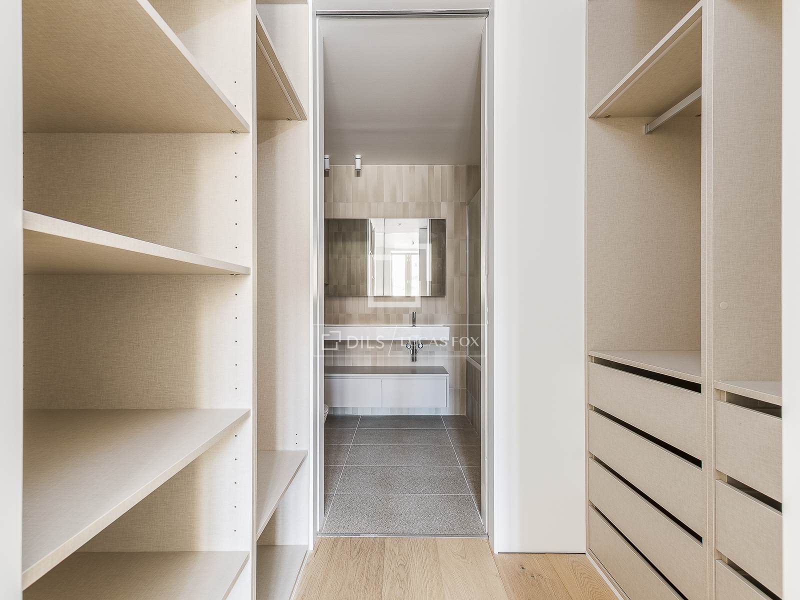 Apartment à Barcelona, Espagne 2 chambres, 150 m2 No. 150892