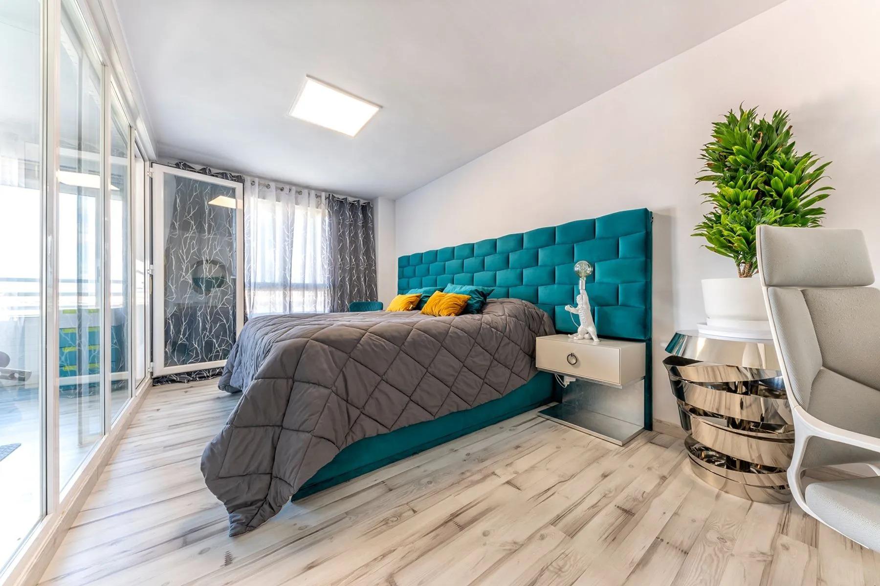 Penthouse in Alicante, Spain 5 bedrooms, 253 sq.m. No. 177537