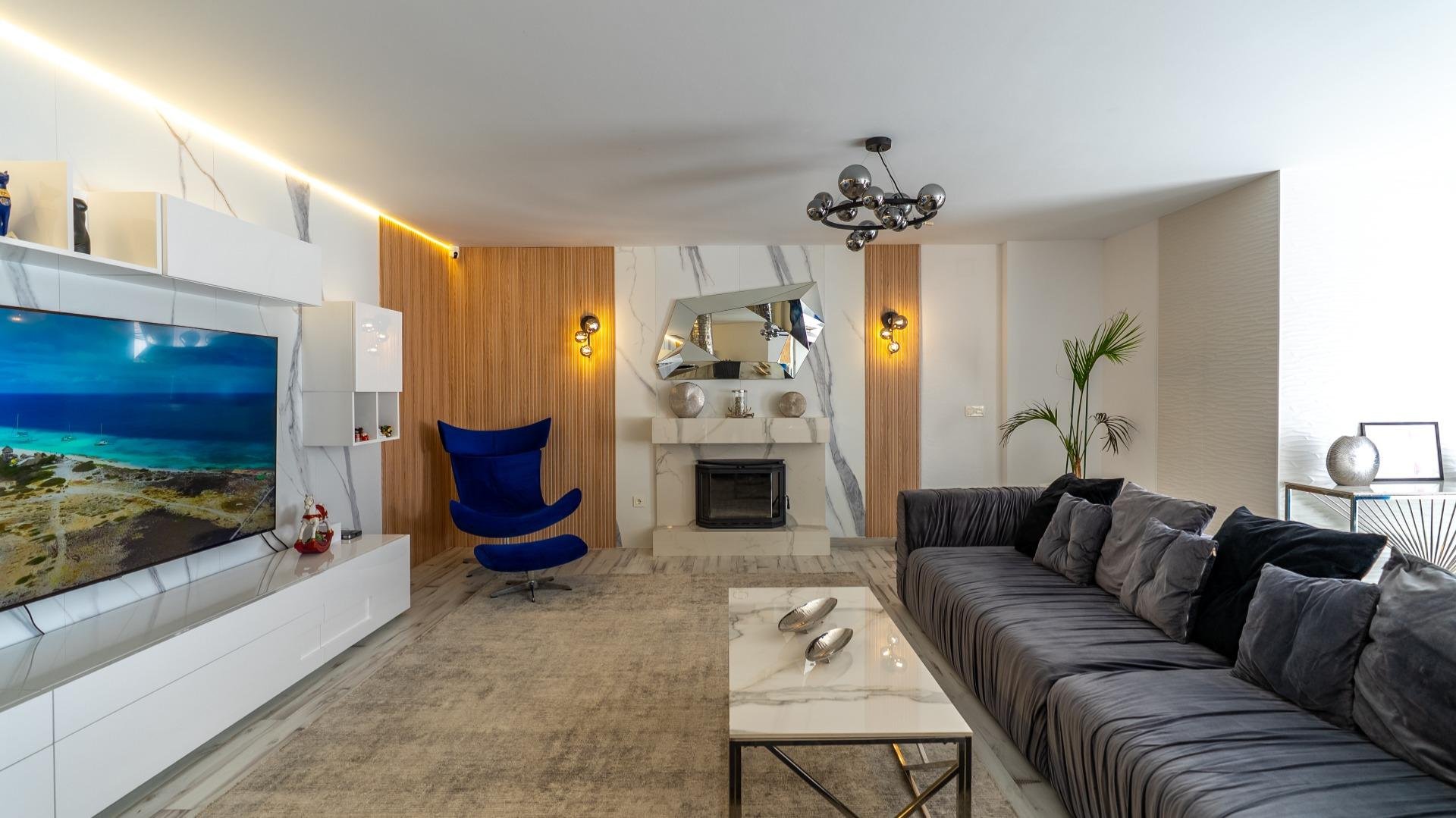 Penthouse in Alicante, Spain 5 bedrooms, 253 sq.m. No. 177537