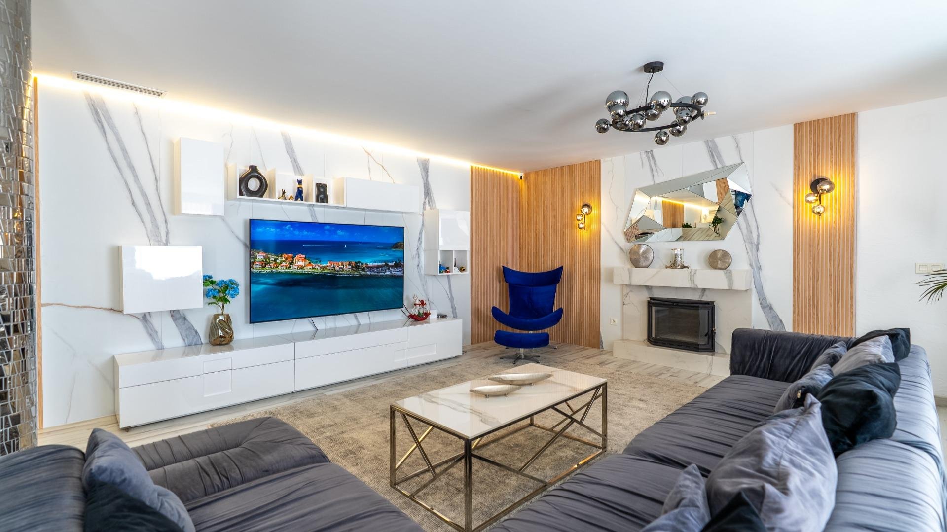 Penthouse in Alicante, Spain 5 bedrooms, 253 sq.m. No. 177537