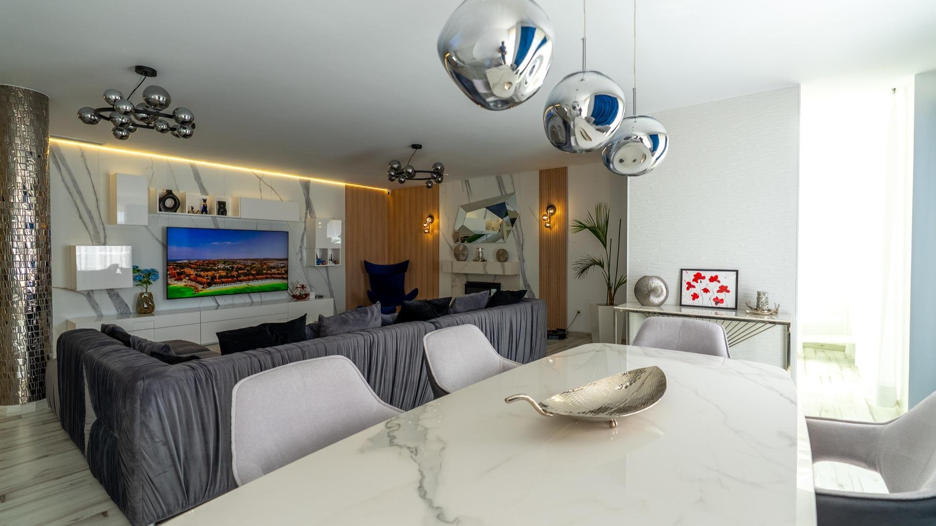 Penthouse in Alicante, Spain 5 bedrooms, 253 sq.m. No. 177537