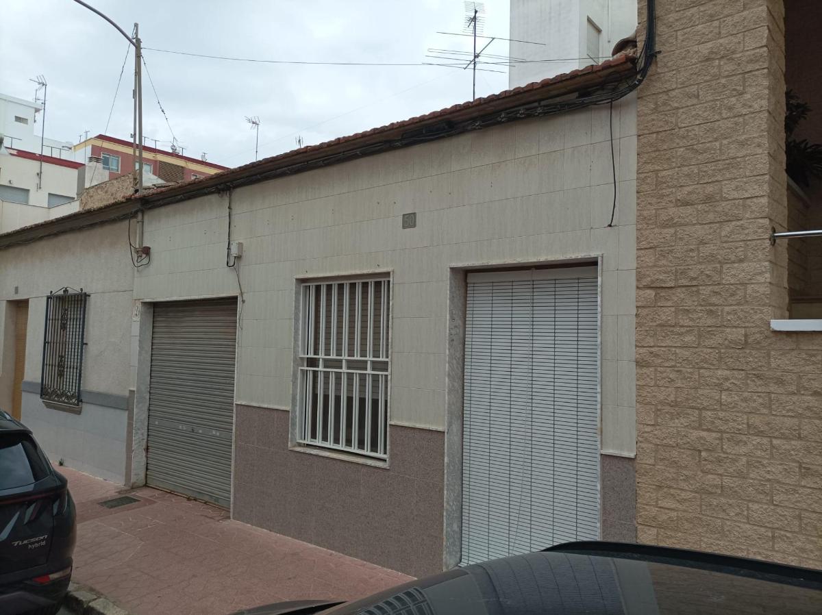 House in Guardamar del Segura, Alicante, Spanien 3 Schlafzimmer, 129 m2 Nr. 101666