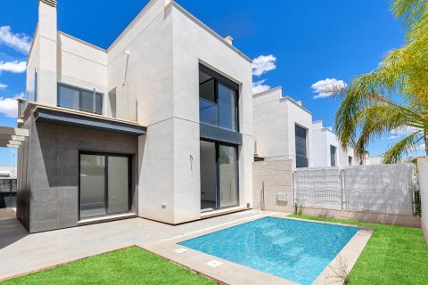Villa in Orihuela, Alicante, Spain 3 bedrooms, 140 sq.m. No. 101669