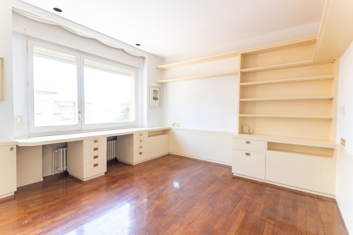 Apartment à Barcelona, Espagne 5 chambres, 475 m2 No. 141036