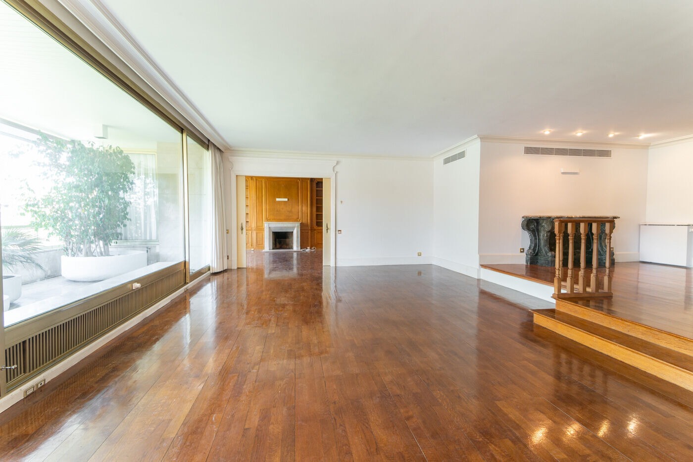 Apartment à Barcelona, Espagne 5 chambres, 475 m2 No. 141036