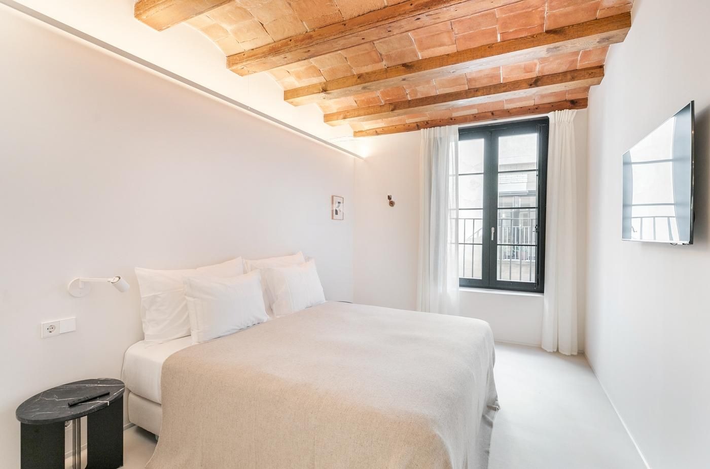 Huoneisto Barcelona, Espanja 3 makuuhuonetta,  No. 141037