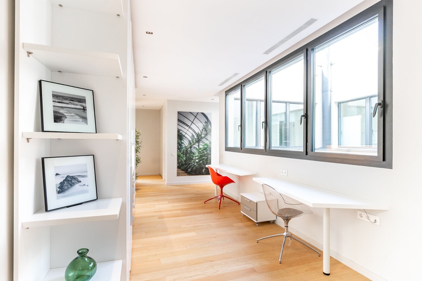 Apartment in Barcelona, Spain 3 bedrooms,  No. 141035