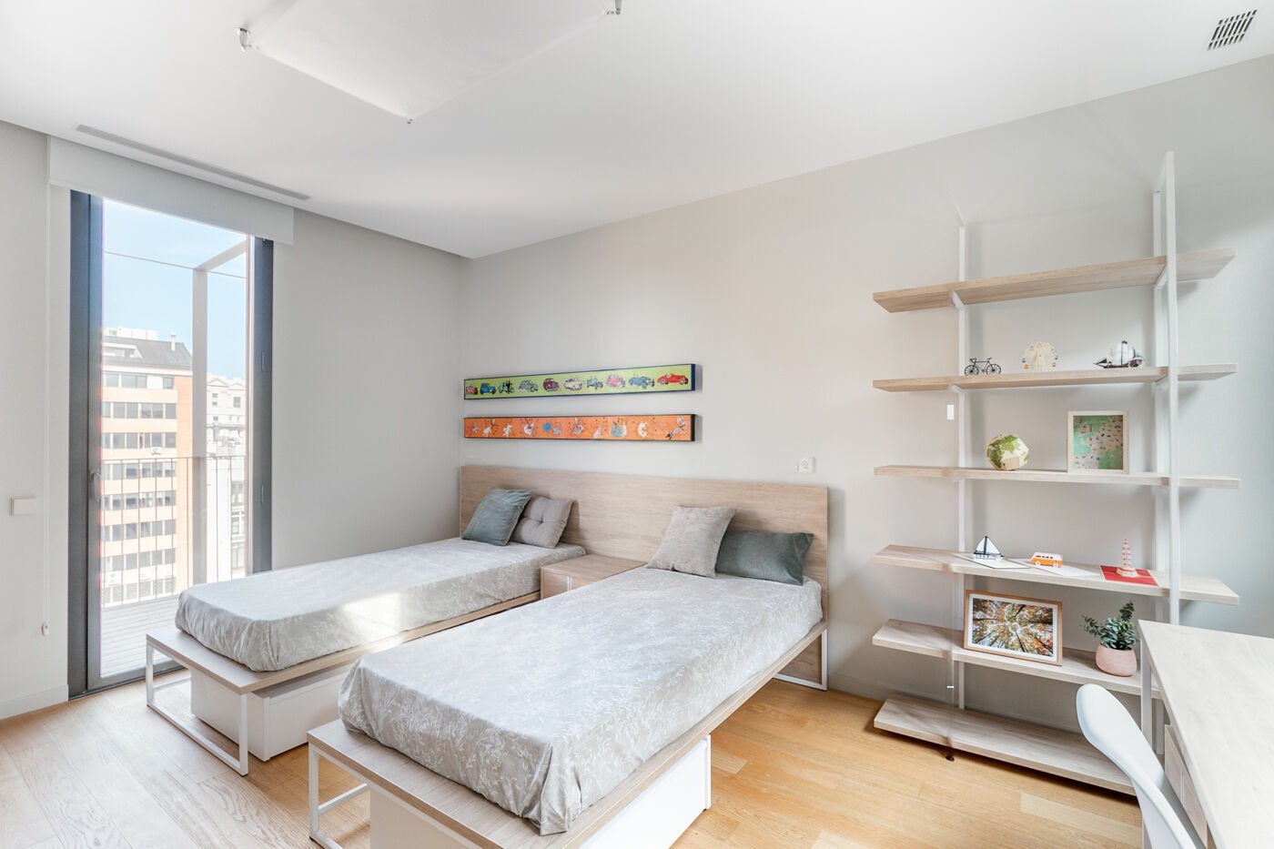 Apartment in Barcelona, Spain 3 bedrooms,  No. 141035