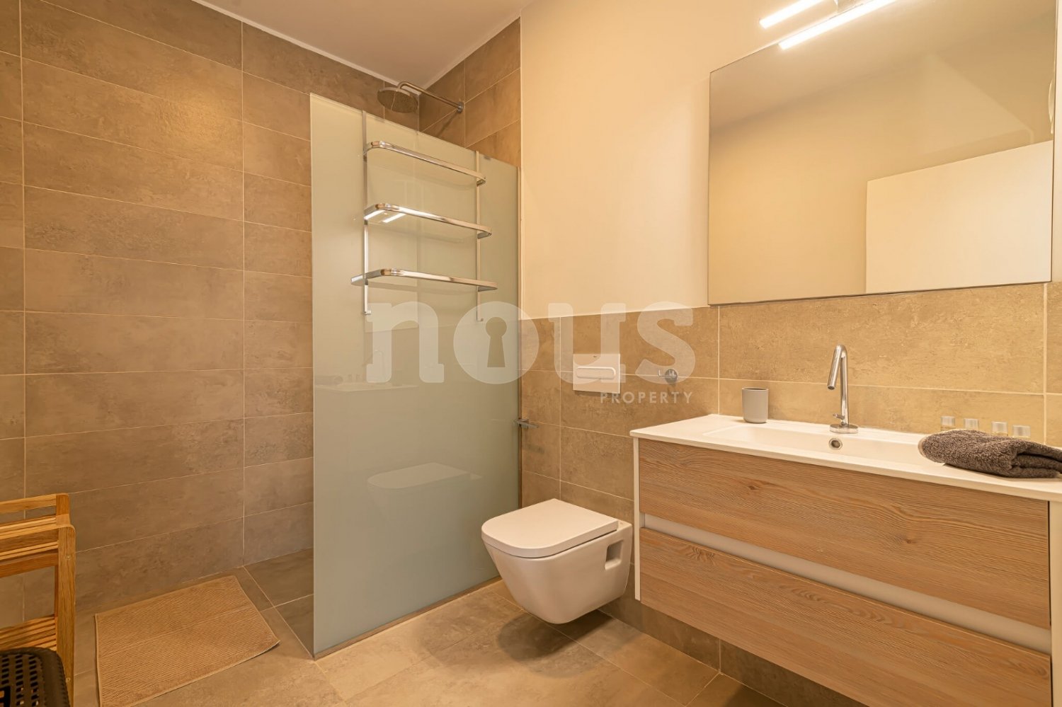 Villa i Torviscas, Tenerife, Spanien 6 sovrum, 600 kvm. Nr. 102949
