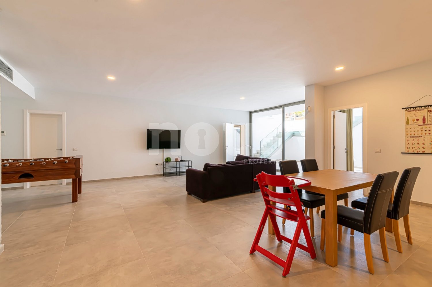 Villa i Torviscas, Tenerife, Spanien 6 sovrum, 600 kvm. Nr. 102949